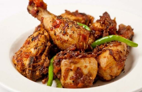 Delicious Pepper Chicken Really is the Great Party Food